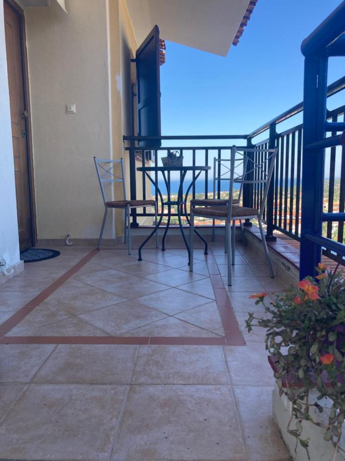 Nikiti Seaview Apartment Eksteriør billede